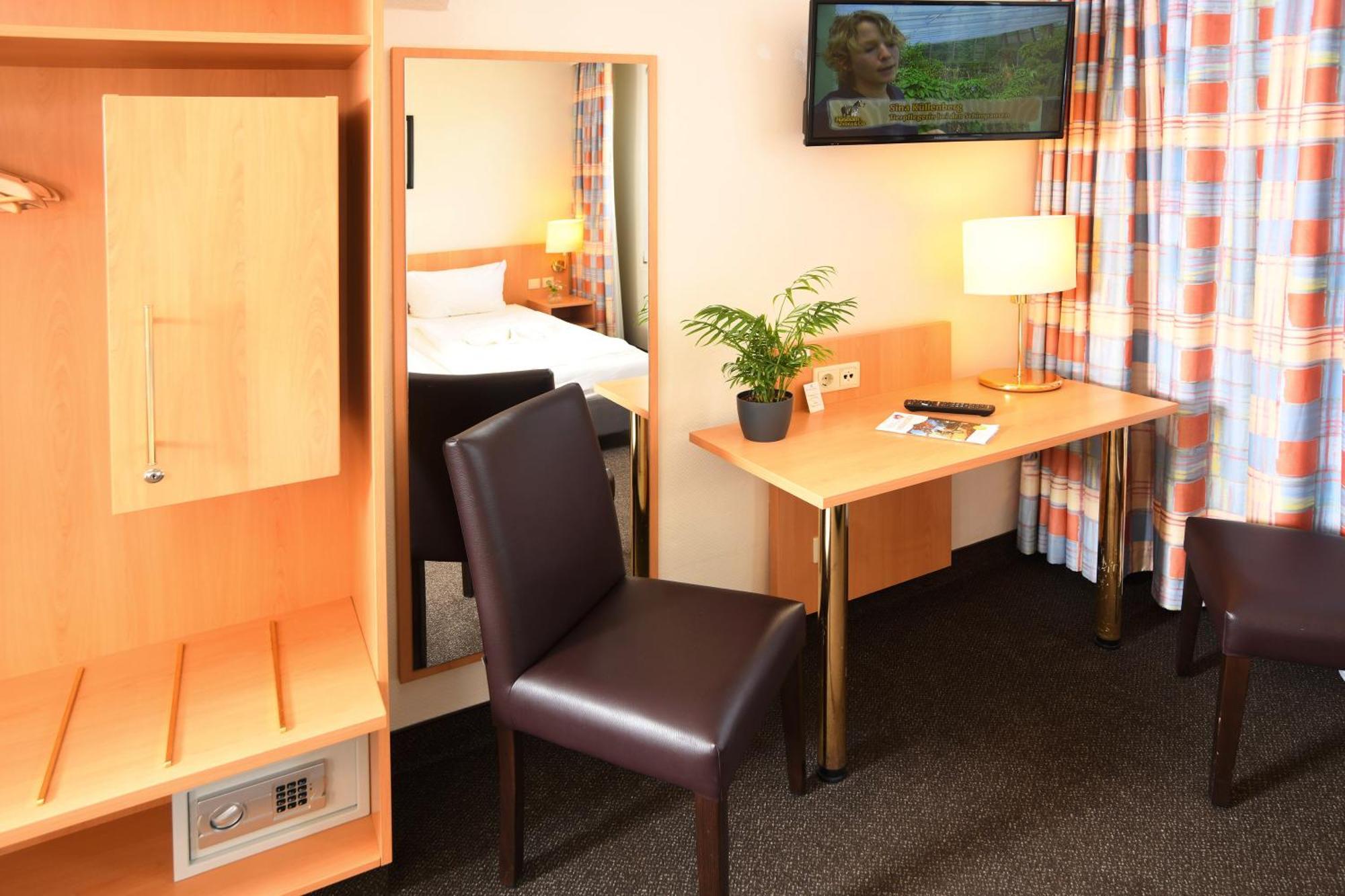 Hotel Kiekenstein Stahle Ngoại thất bức ảnh